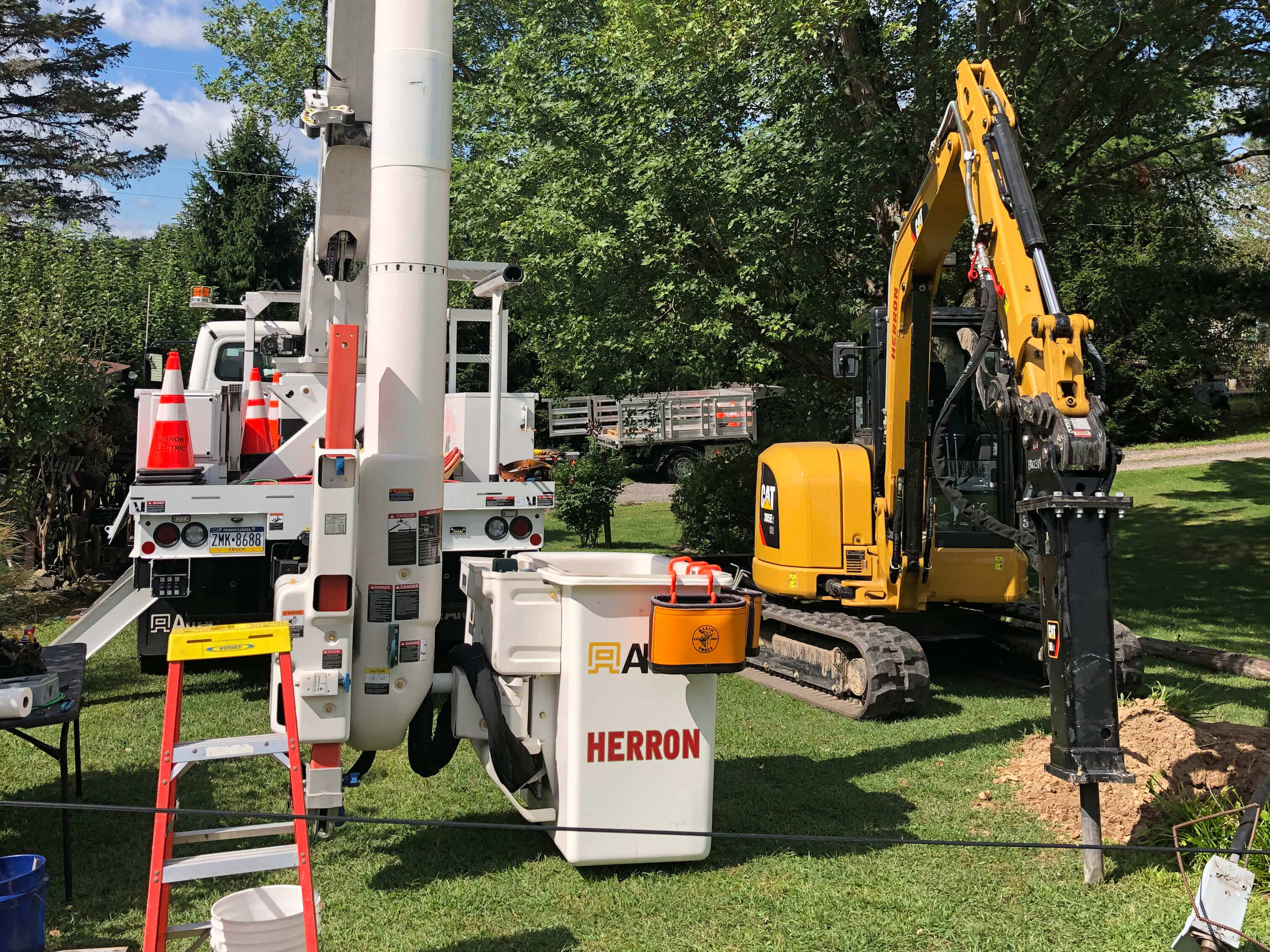 commercial electric jobsite